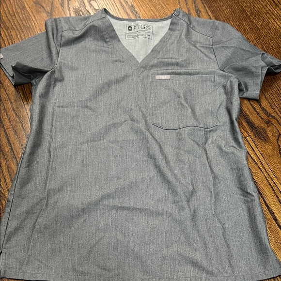 Figs Women’s Heather gray scrub set, size XS - Picture 2 of 7